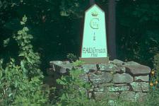 Halbmeilenstein